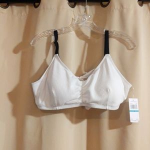 NWT Jantzen Bikini Top
